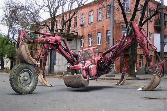 1053-strange-russian-tractor.jpg