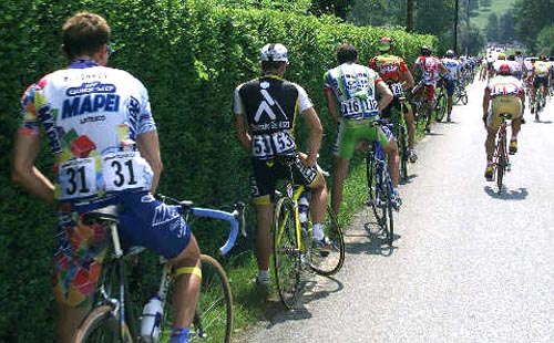 Bicycle Race Pit Stop picture