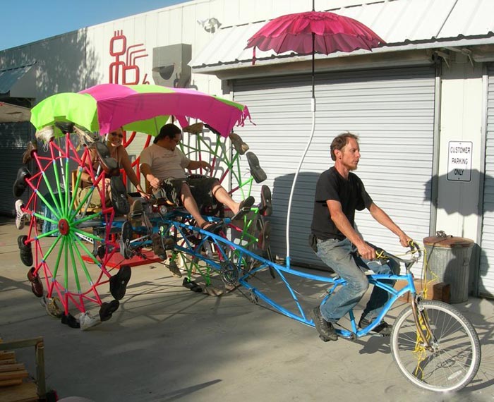 Walking Pedicab picture