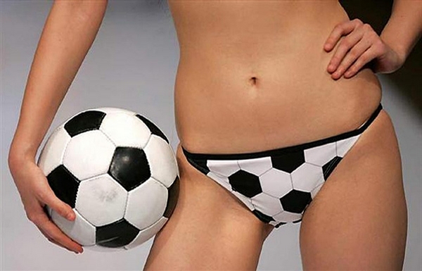 Hot Soccer Fan picture