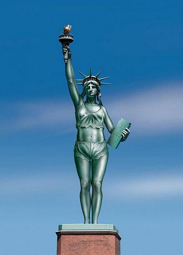 New Statue of Liberty picture