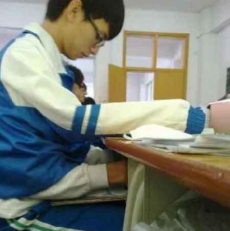 Exam Cheating picture