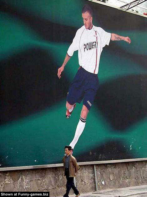 Beckham Fun Pic picture