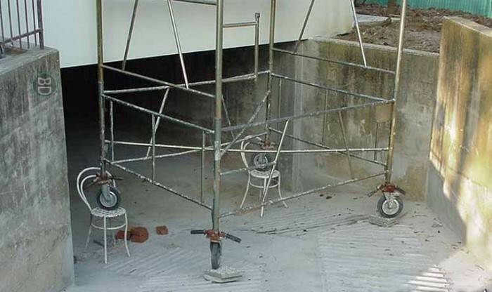 Unstable Scaffolding picture