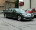 Autoparking Lexus